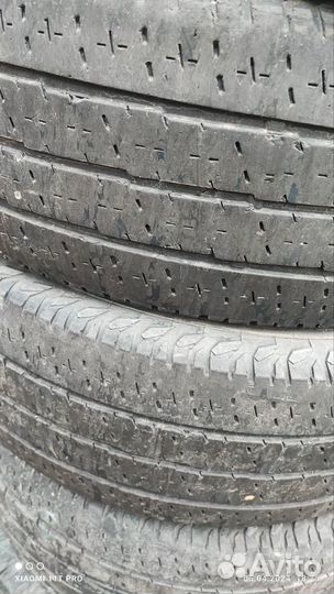 Continental Vanco 2 215/70 R15 109