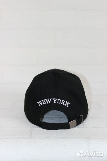 Бейсболка черная/белая