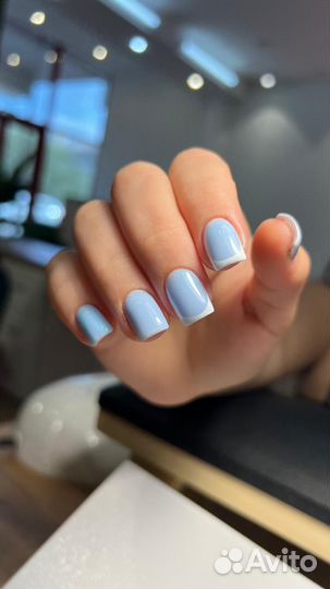 Маникюр с покрытием гель-лаком