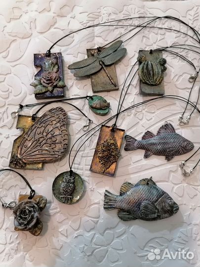 Брелоки, кулоны