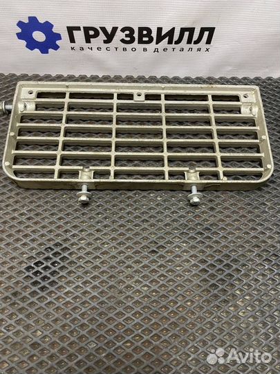 Ступень левая Renault Magnum 7420842485