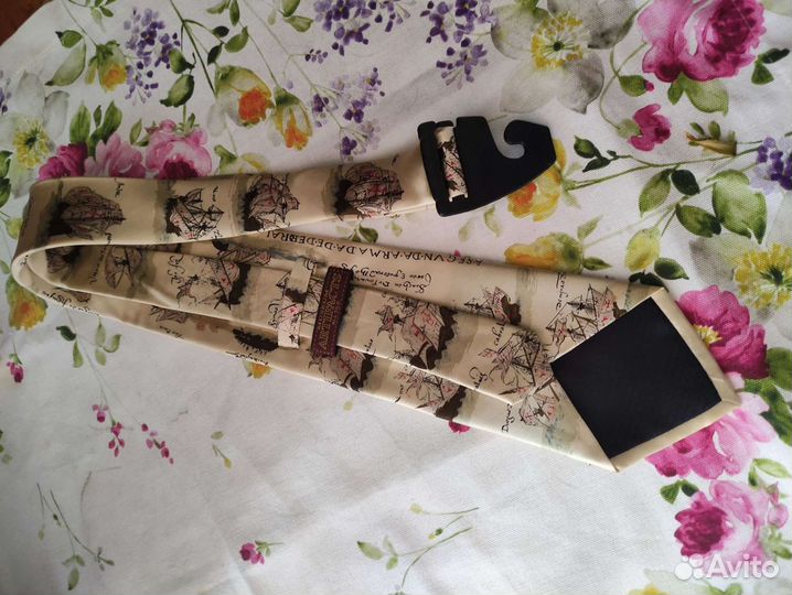 Галстук новый ручной работы шёлк