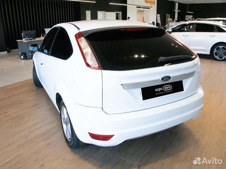 Ford Focus 2.0 МТ, 2008, 170 000 км