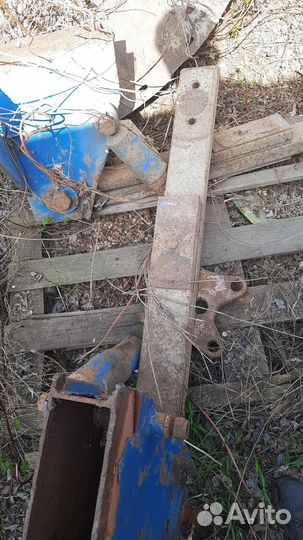 Кронштейн тумба