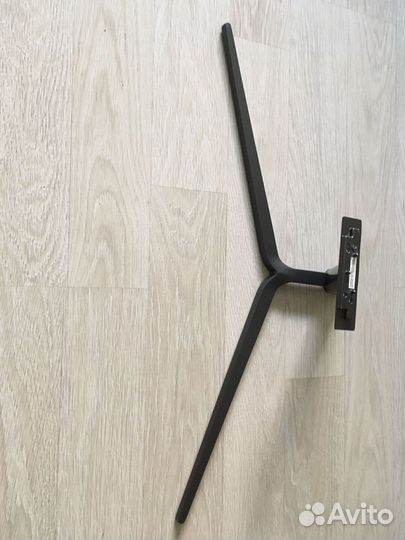 Монитор ViewSonic 31.5