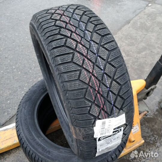 Continental ContiVikingContact 7 205/55 R16 109