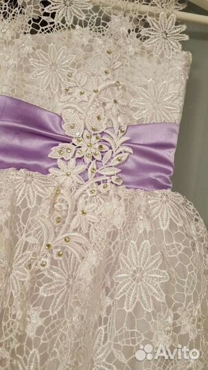 Платье праздничное