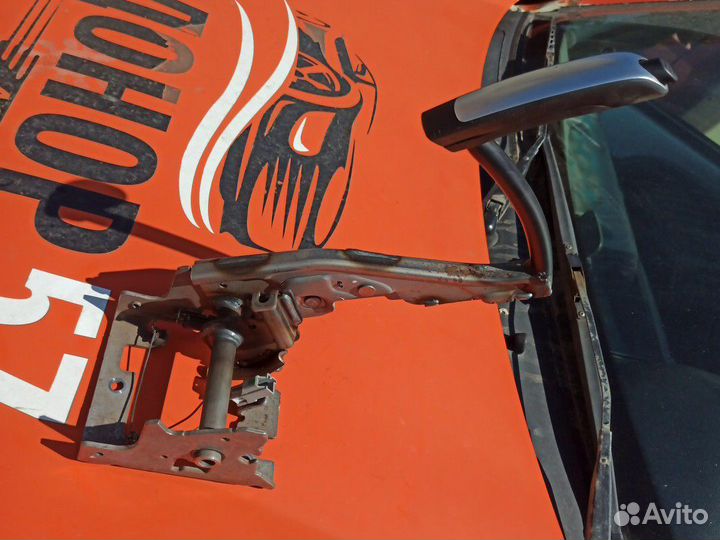 Ручник ford kuga 2 2.5 AT 2WD