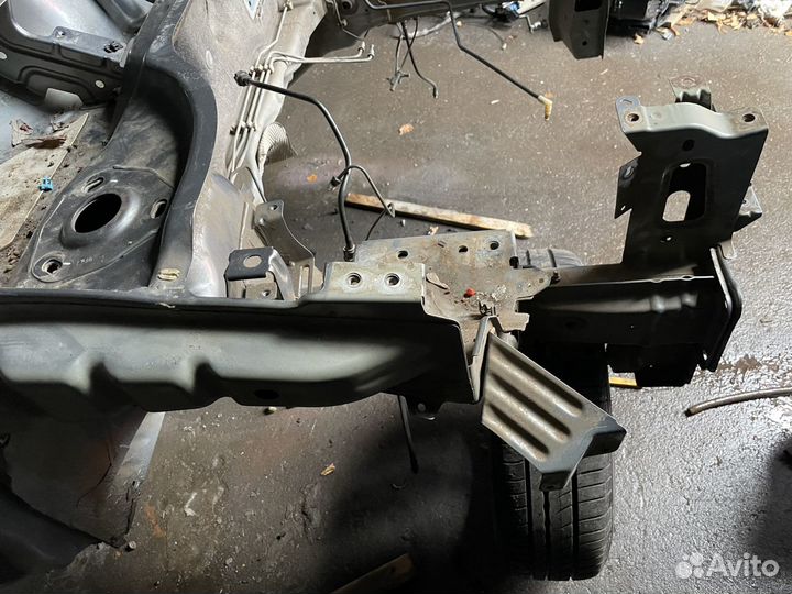 Правый лонжерон LADA Vesta