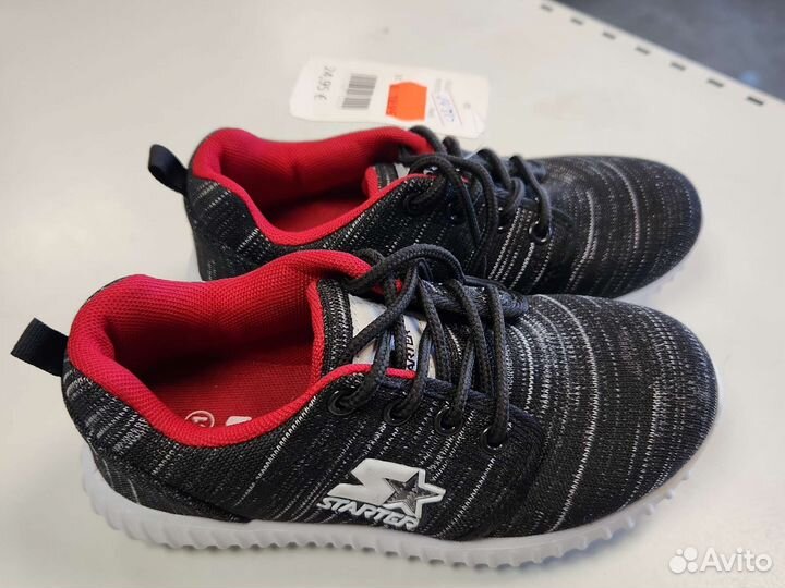 Кроссовки детские