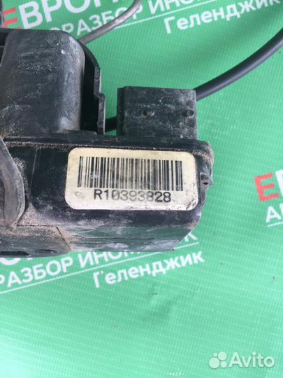 Замок передней правой двери Cadillac STS 2007