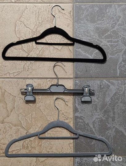 Вешалки плечики для одежды