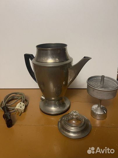 Электрическая гейзерная кофеварка СССР