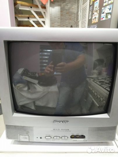 Телевизор б/у sharp