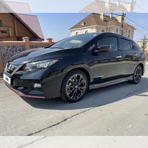 Nissan Leaf AT, 2018, 51 000 км, с пробегом, цена 1 530 000 руб.