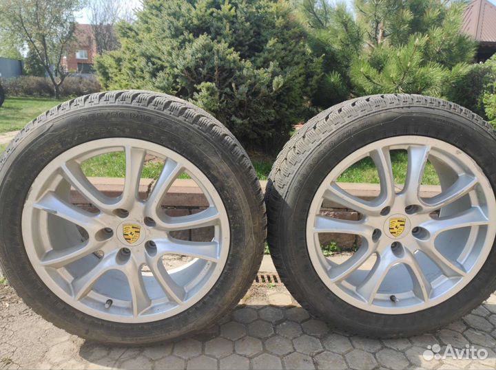 Nokian Tyres Hakkapeliitta SUV 5 255/50 R19