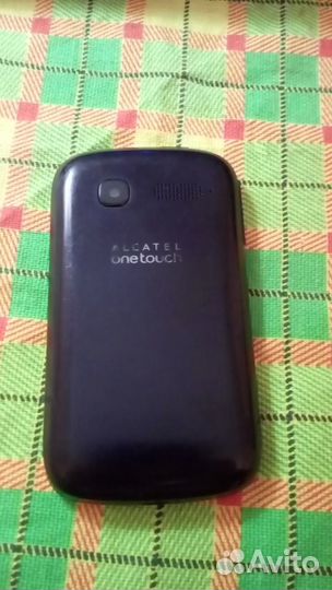 Смартфон Alcatel Onetouch 4015D
