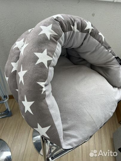 Лежанка для маленьких собак