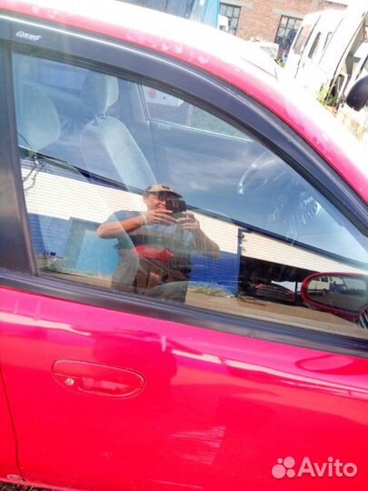 Стекло переднее правое Daewoo Nubira седан X20SED