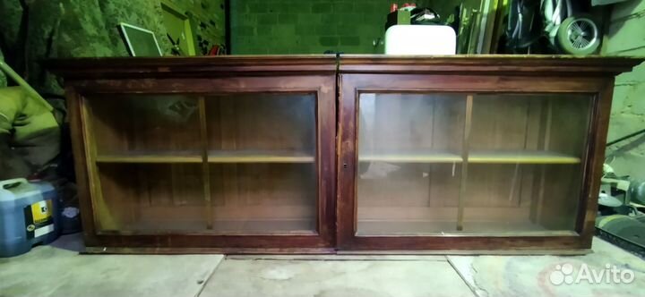 Полка книжная (шкаф)настенная старинная