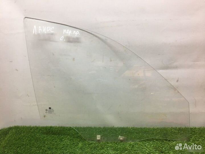 Стекло двери переднее правое Chevrolet Lanos