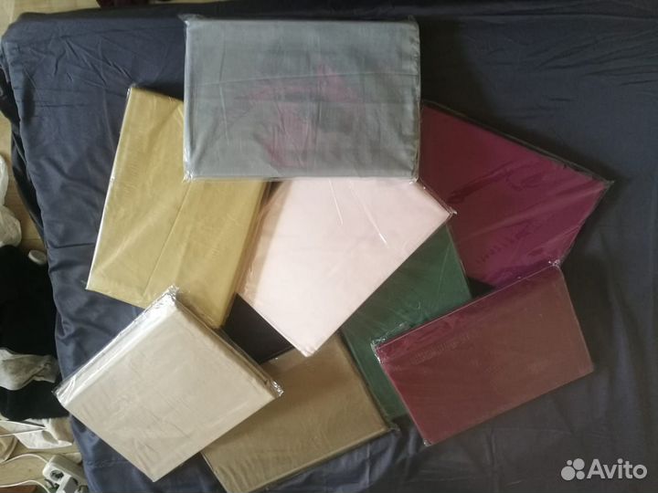 Простынь на резинке 160 200