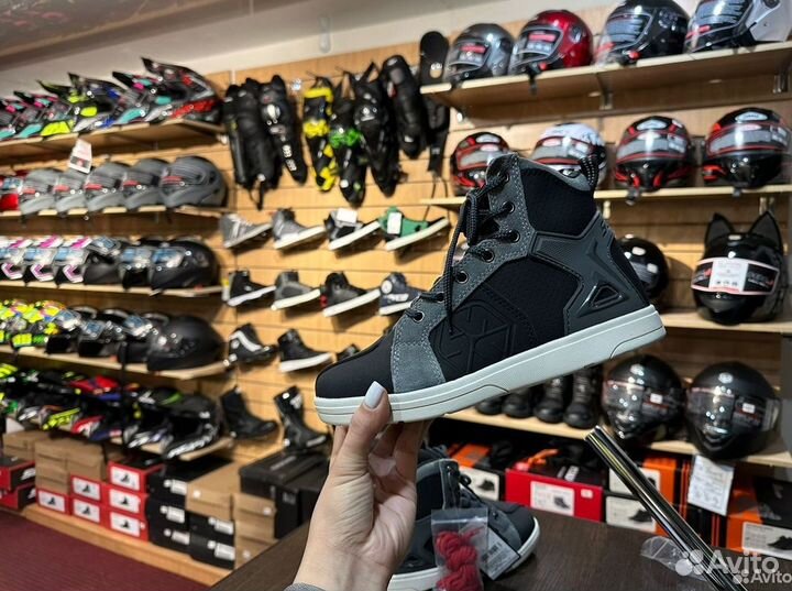 Мотоботы с защитой для мото