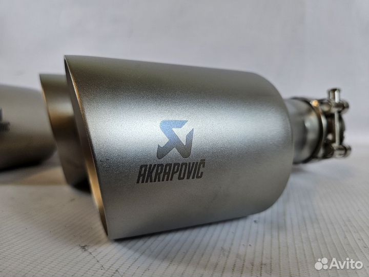 Насадки на глушитель Akrapovic