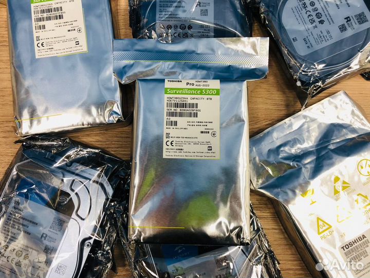 Жесткий диск для видеонаблюдения Toshiba S300 8000