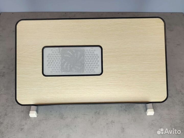 Столик для ноутбука с охлаждением