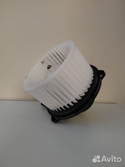 Моторчик печки Kia Ceed с 2007