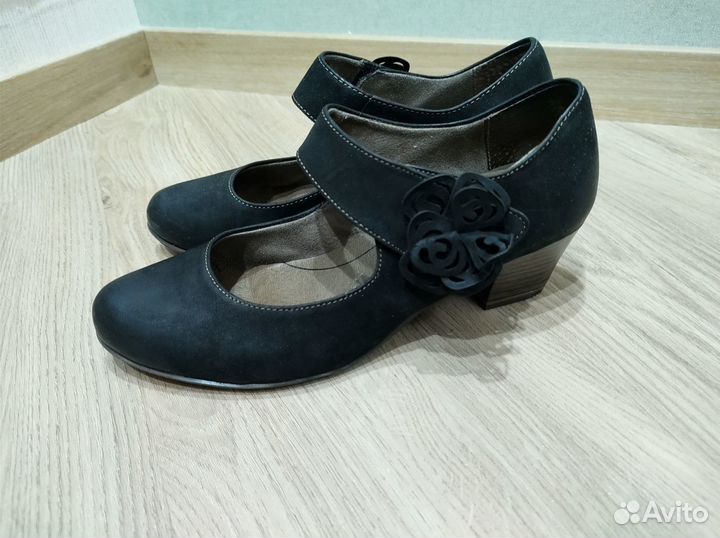 Продам туфли