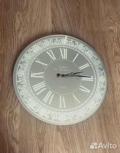 Часы настенные зеркальнын