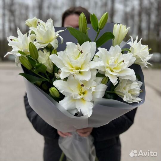 Лилии с доставкой
