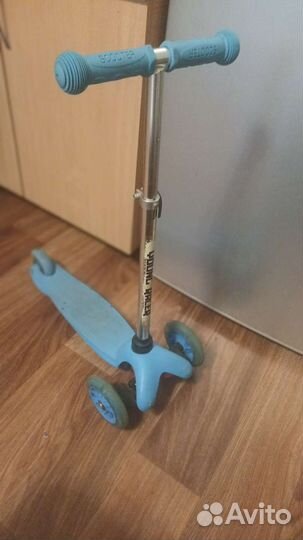 Самокат детский трехколесный
