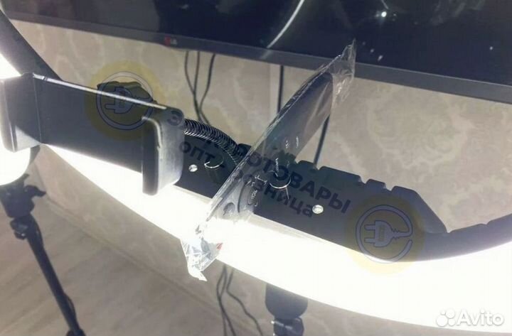 Кольцевая лампа RL-21 54 см + штатив