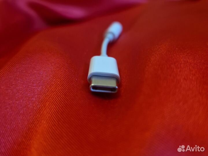 Адаптер Apple MU7E2ZM/A USB C to 3.5 mm Jack