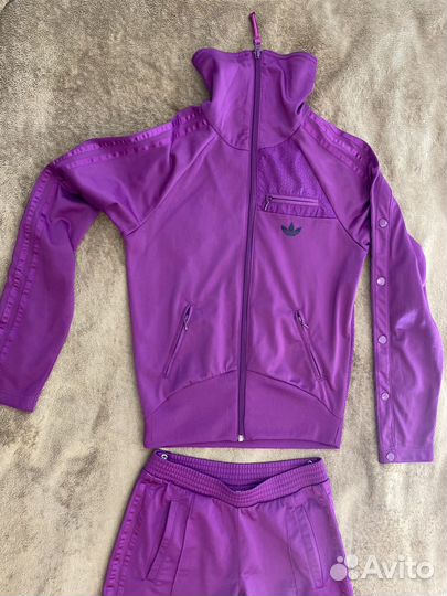 Спортивный костюм adidas