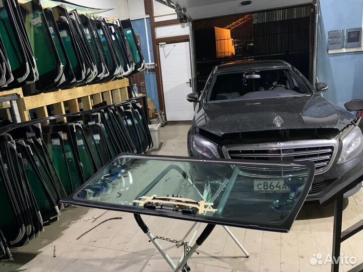 Лобовое стекло Mercedes w222 Maybach