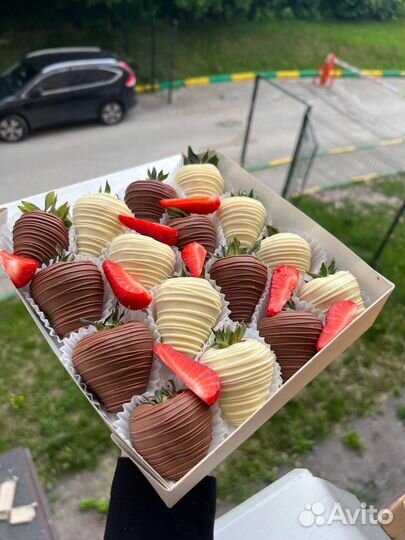 Клубника в бельгийском шоколаде