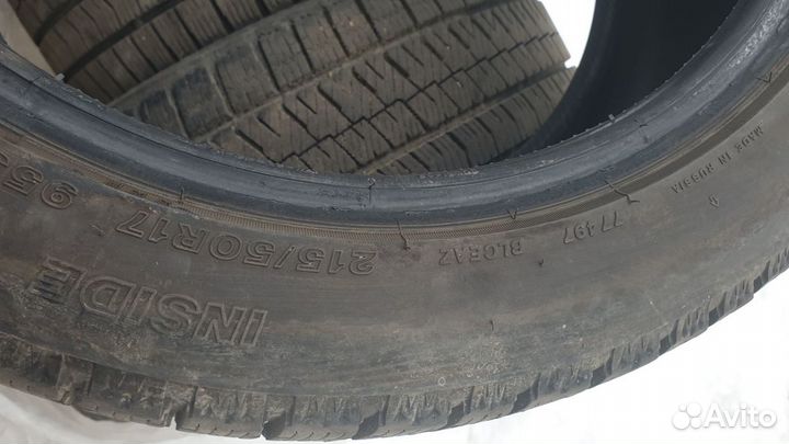 Bridgestone Blizzak Ice 215/50 R17