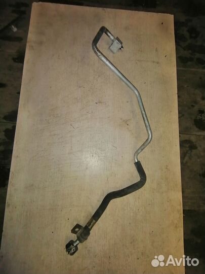 Трубка кондиционера короткая киа Кларус