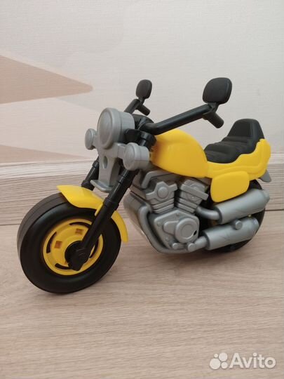 Мотоцикл новый