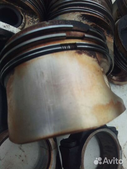 Поршня ваз 2112 с проточкой 21124