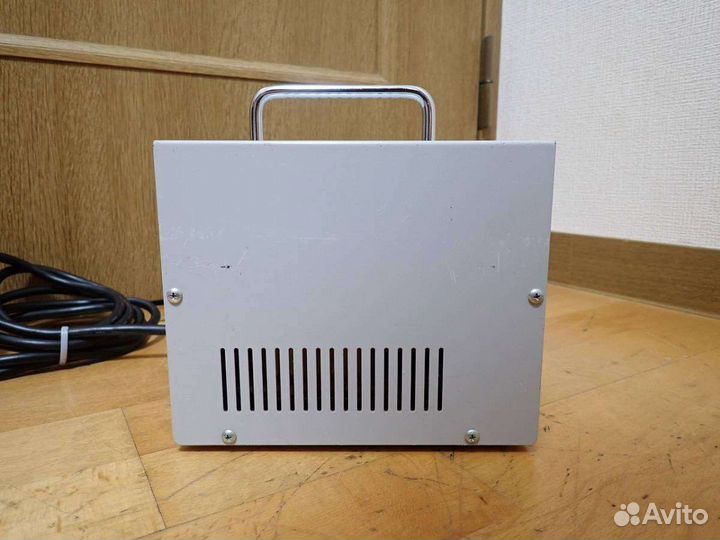 Трансформатор понижающий Sanyo TSD-06EX 240-100V