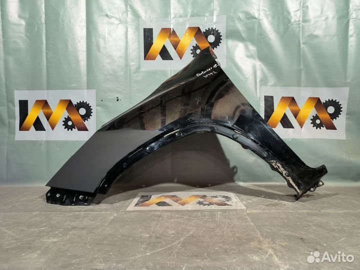 Тойота Фортунер 2015- Крыло левое переднее 30492