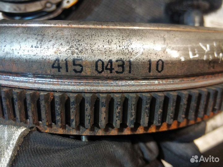 Маховик 415043110 Ауди Фольксваген Шкода Сеат