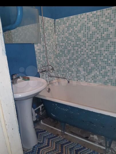 2-к. квартира, 38 м², 1/3 эт.