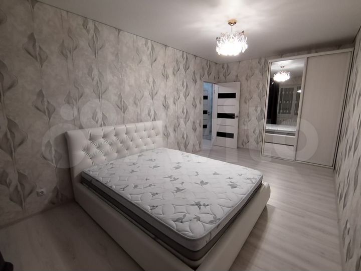 2-к. квартира, 56,9 м², 2/4 эт.