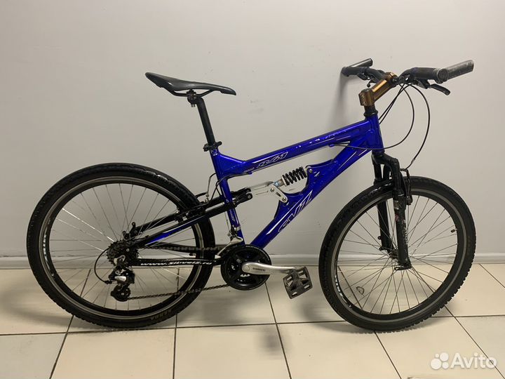 Алюминиевый двухподвес SVZ